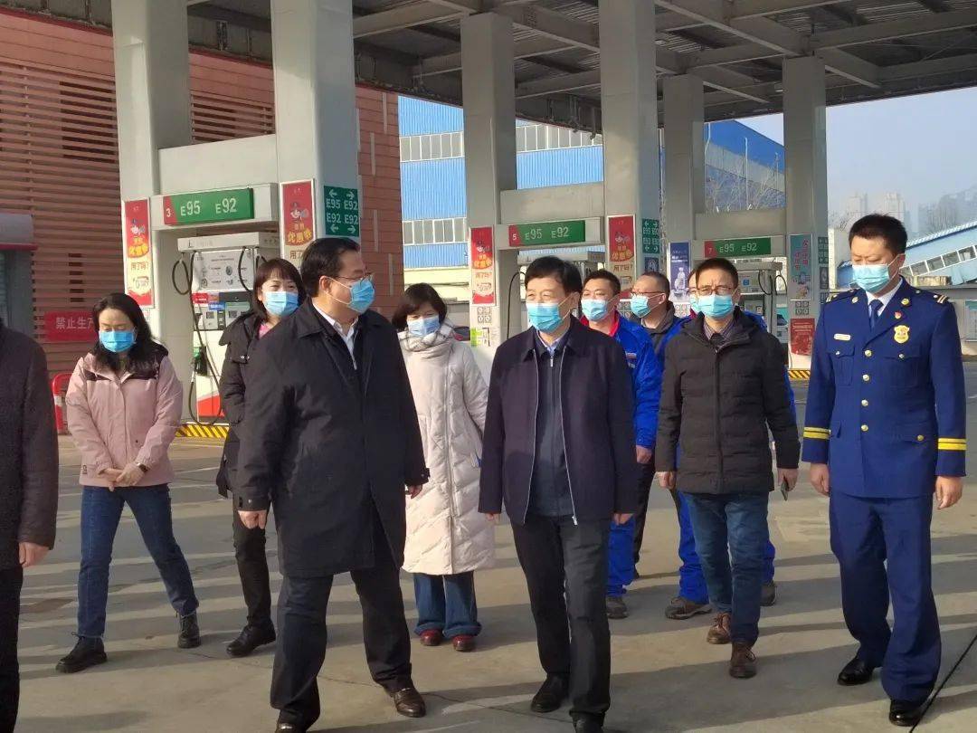 1月30日上午,郑州市郑东新区党工委书记孙建功,管委会副主任孙阅带领