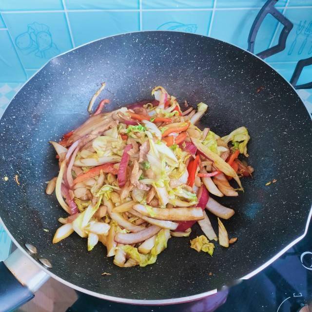 炒什么菜好吃家常下饭 588c88a76a0144d58ea21348ec3bc92a.jpeg