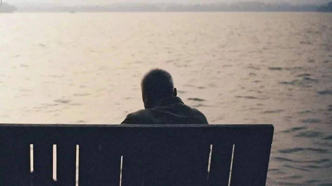 我于昨晚去世，走时心如止水！