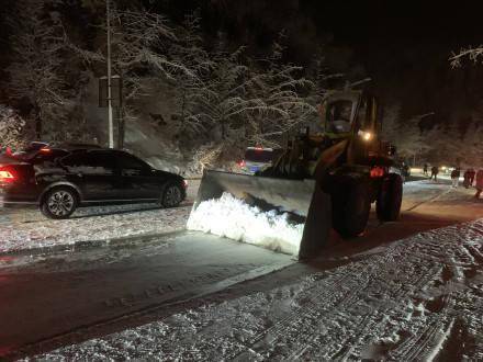 地缝|全区联动连夜除雪 今日武隆各景区畅通无阻