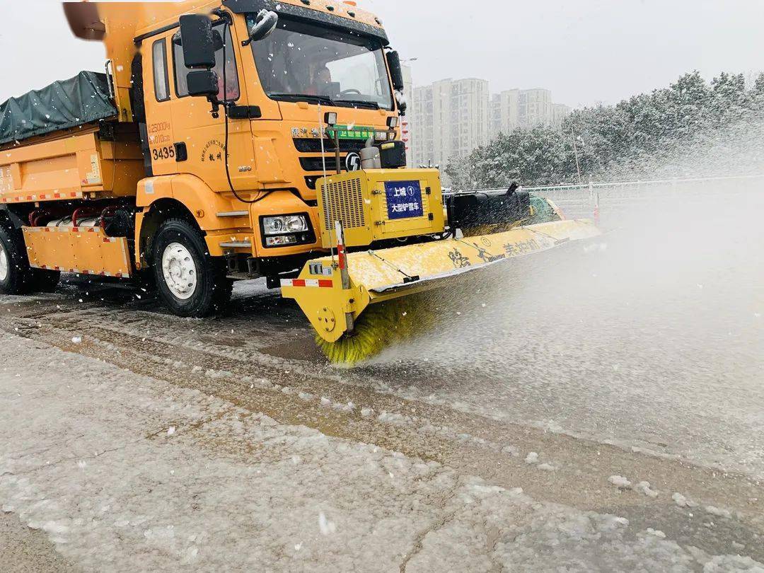 返工后的第一场雪，格外大～