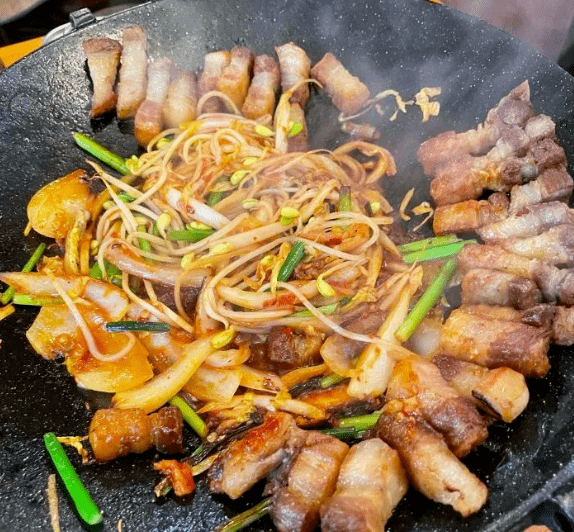 远景|好友相聚当然要吃滋滋冒油的烤肉啊！广州这几家烤肉店真的绝！