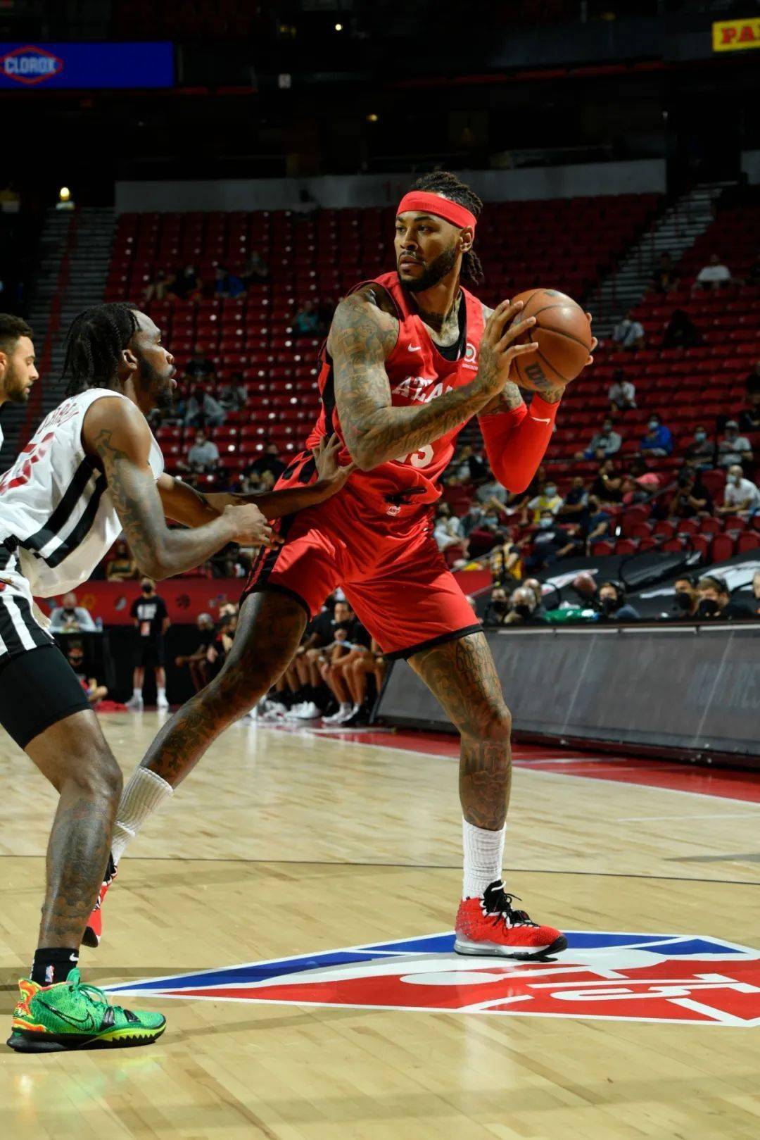 nike kd13选秀顺位 // 2017年首轮第18顺位lester hudson现效力球队