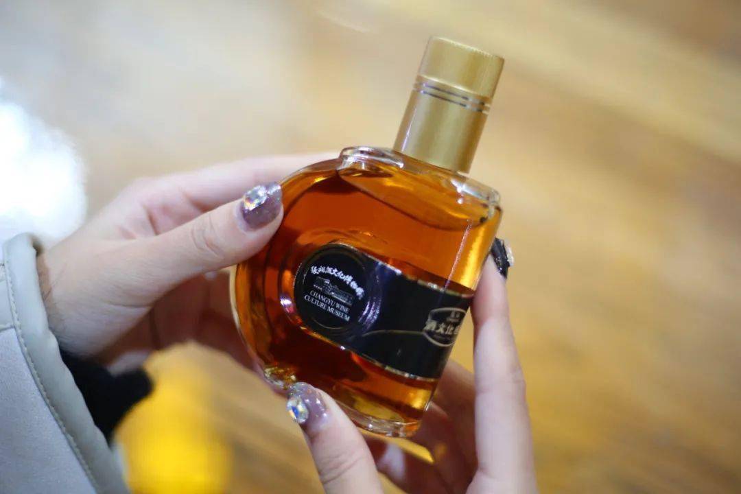 产品|有票有酒它真送！烟台这个酒城能处！