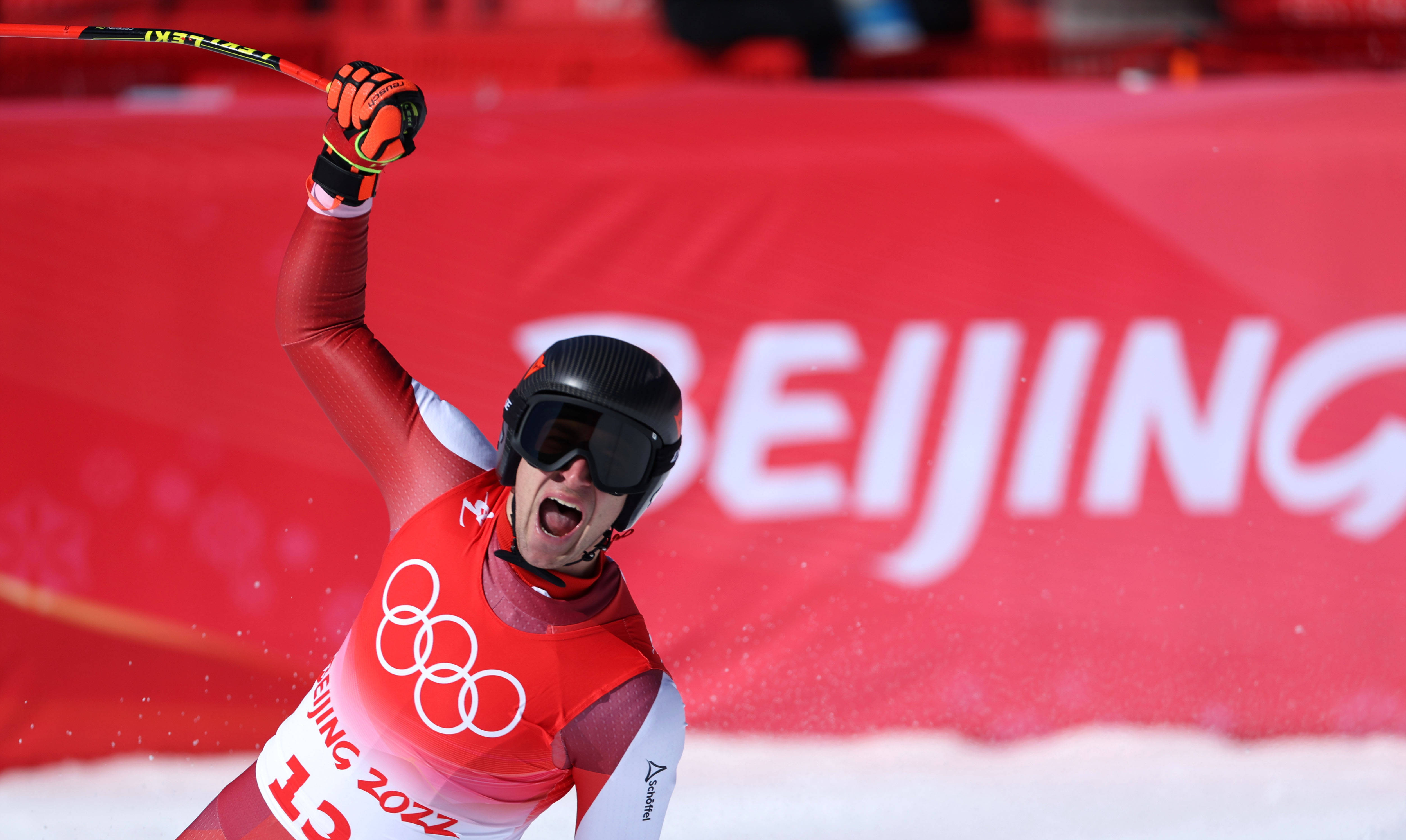 奥地利|北京冬奥会·高山滑雪 | 奥地利名将迈尔卫冕冬奥会男子超级大回转
