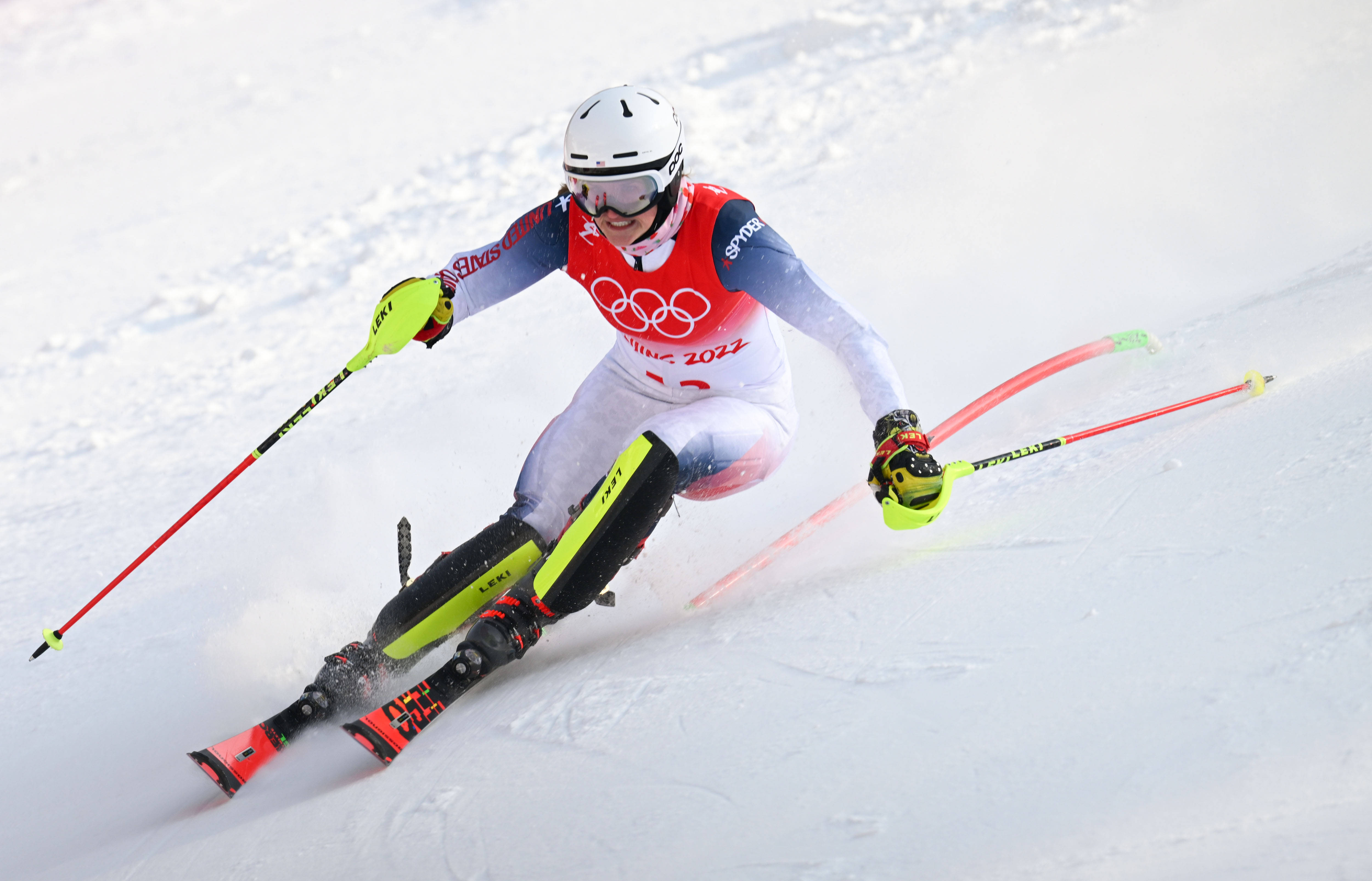 高山滑雪——女子回转比赛赛况_选手_新华社_北京