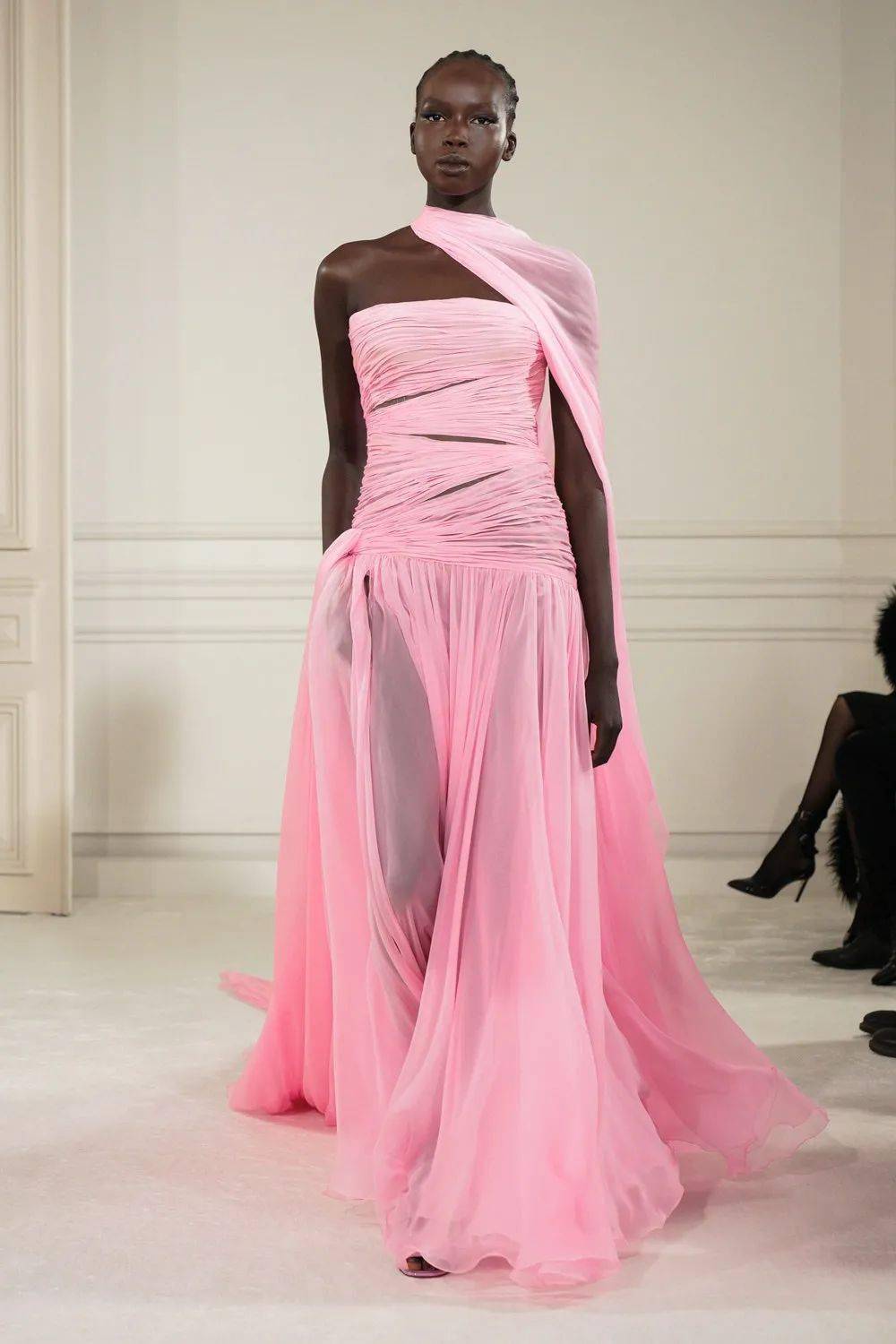 定制【秀场】Valentino 2022春夏高级定制系列