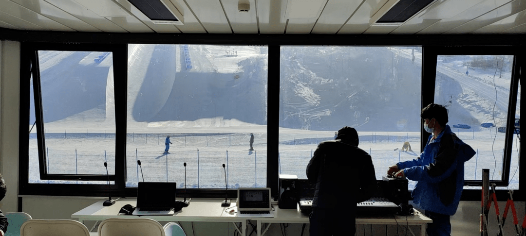 点赞吧！龙华“智造”闪亮冬奥！