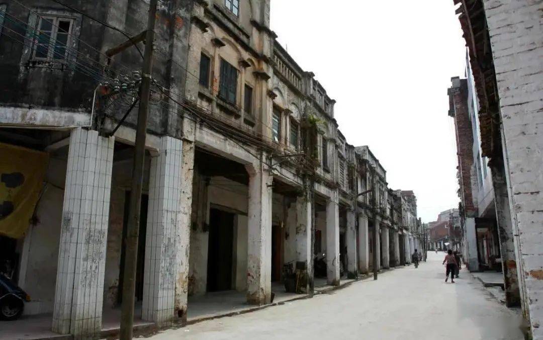省旅游风情小镇是全国特色小镇并称为广东四大古镇安铺曾与中山小榄