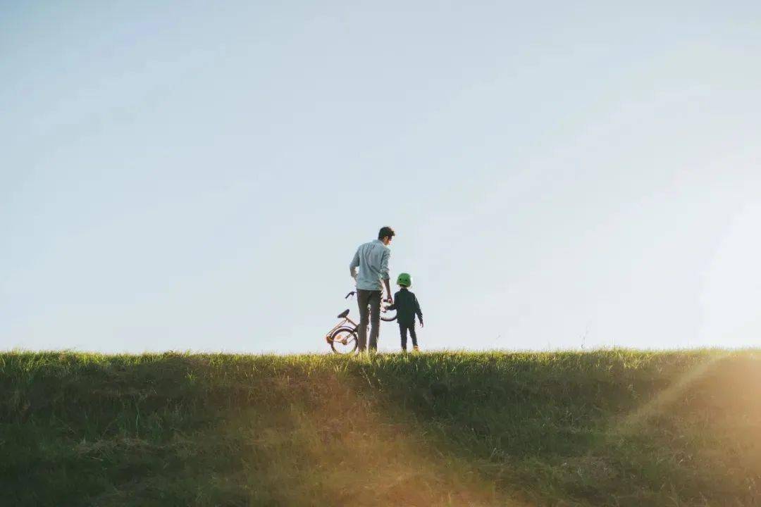 何为自己的事业 2af0fca6144e4884a7b5843658189b2d.jpeg
