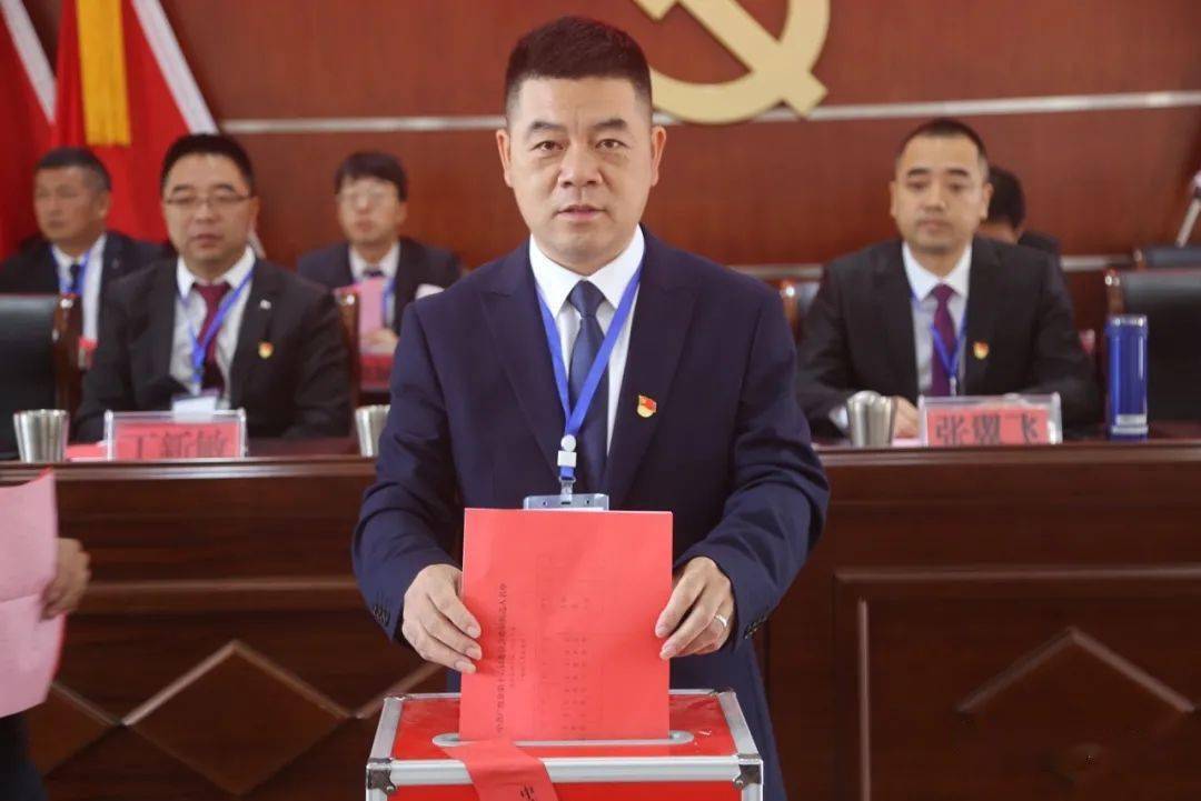 在县委县政府的正确领导下,这几年,仙居发生了很多变化.