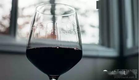 can|5招教你如何应付葡萄酒“内行”