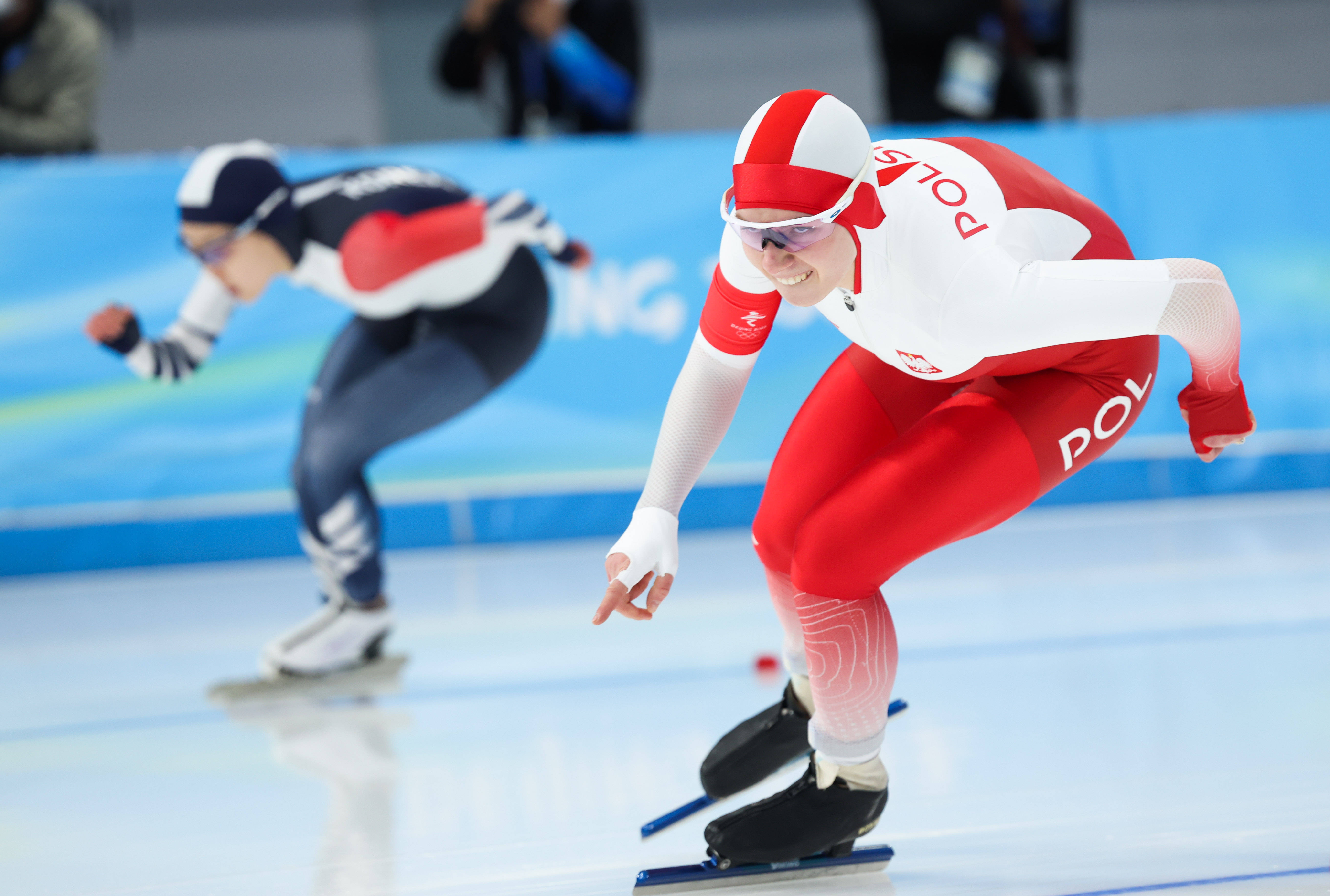 速度滑冰——女子1000米决赛赛况_韩雨桐短道速滑女子1500米获第七