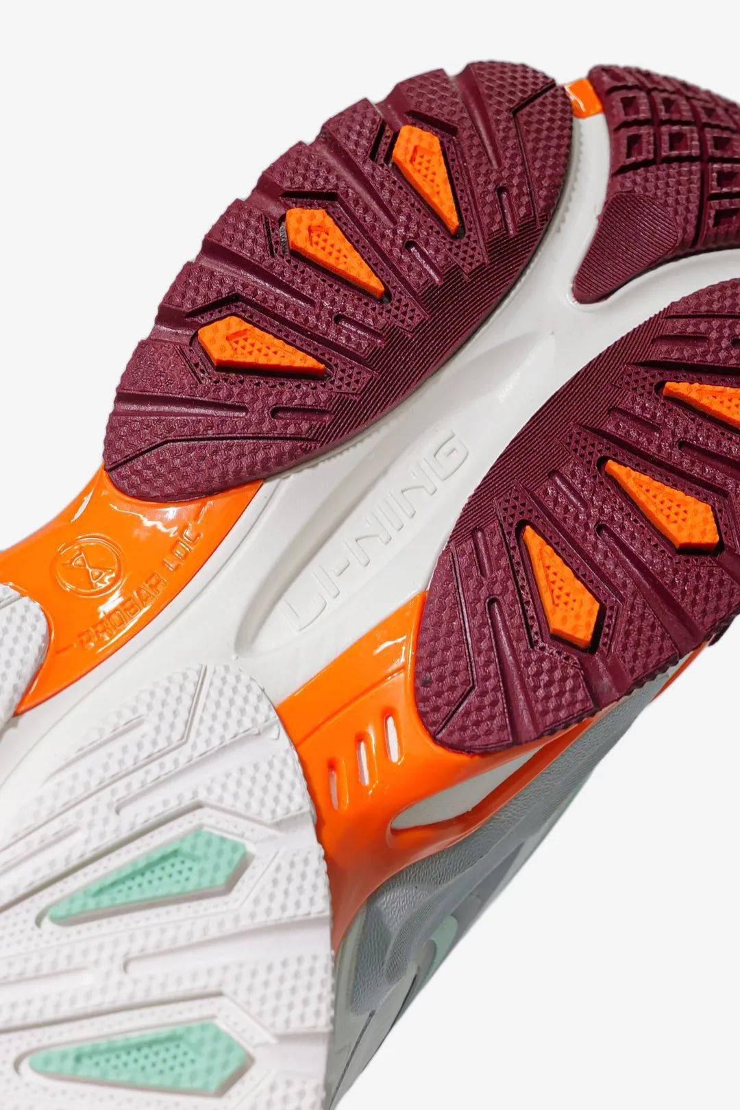 户外探索lining李宁猫爪xclawace新款发售