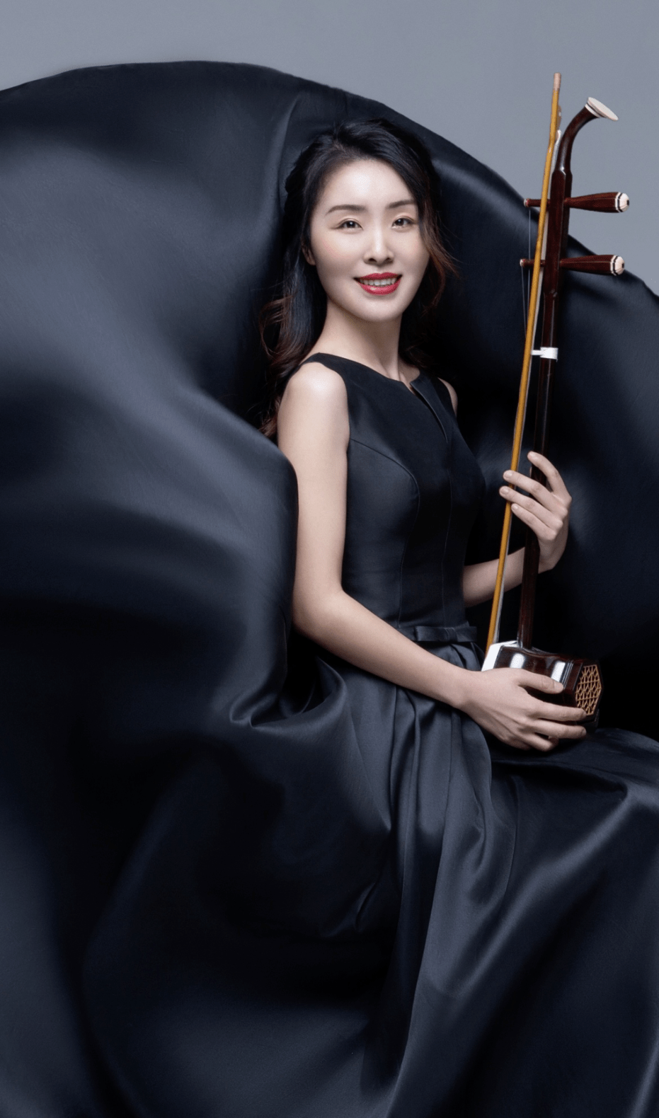 文化馆《周末云讲堂》第42期圆满结束|一弓二弦三两事,浙音教师孔艳艳