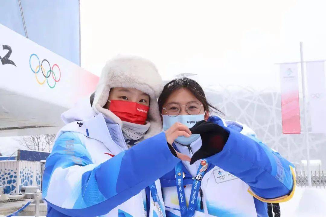 许依诺从匡园开启与冬奥的冰雪之约