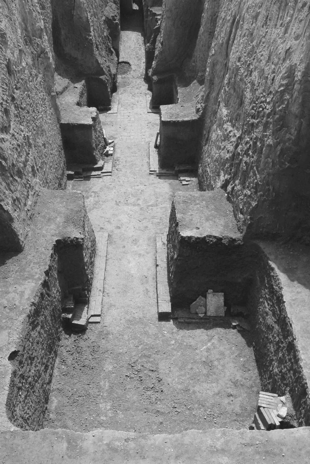 论唐代的"毁墓"——以唐昭容上官氏墓为例_墓葬_坟墓_行为