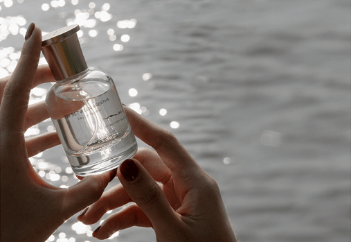 香气真不想公开满足幻想的迷人体香，简直无声的诱惑...