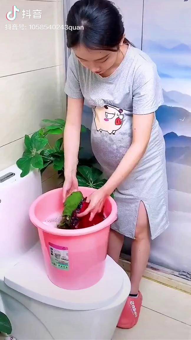 有了这个妈妈洗衣服再也不用打湿袖子好物推荐居家好物加长乳胶手套