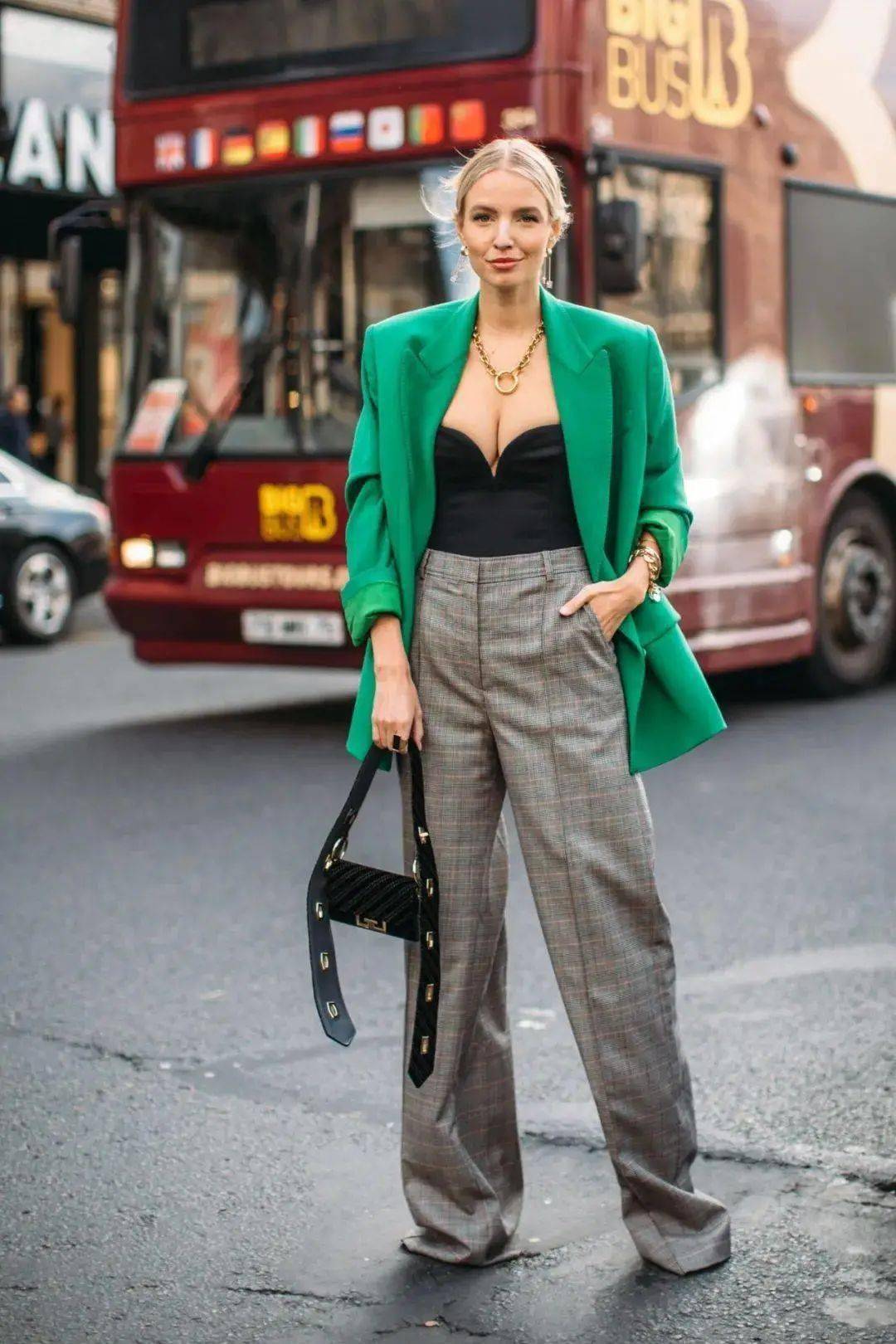 廓形 西装廓形2022流行趋势