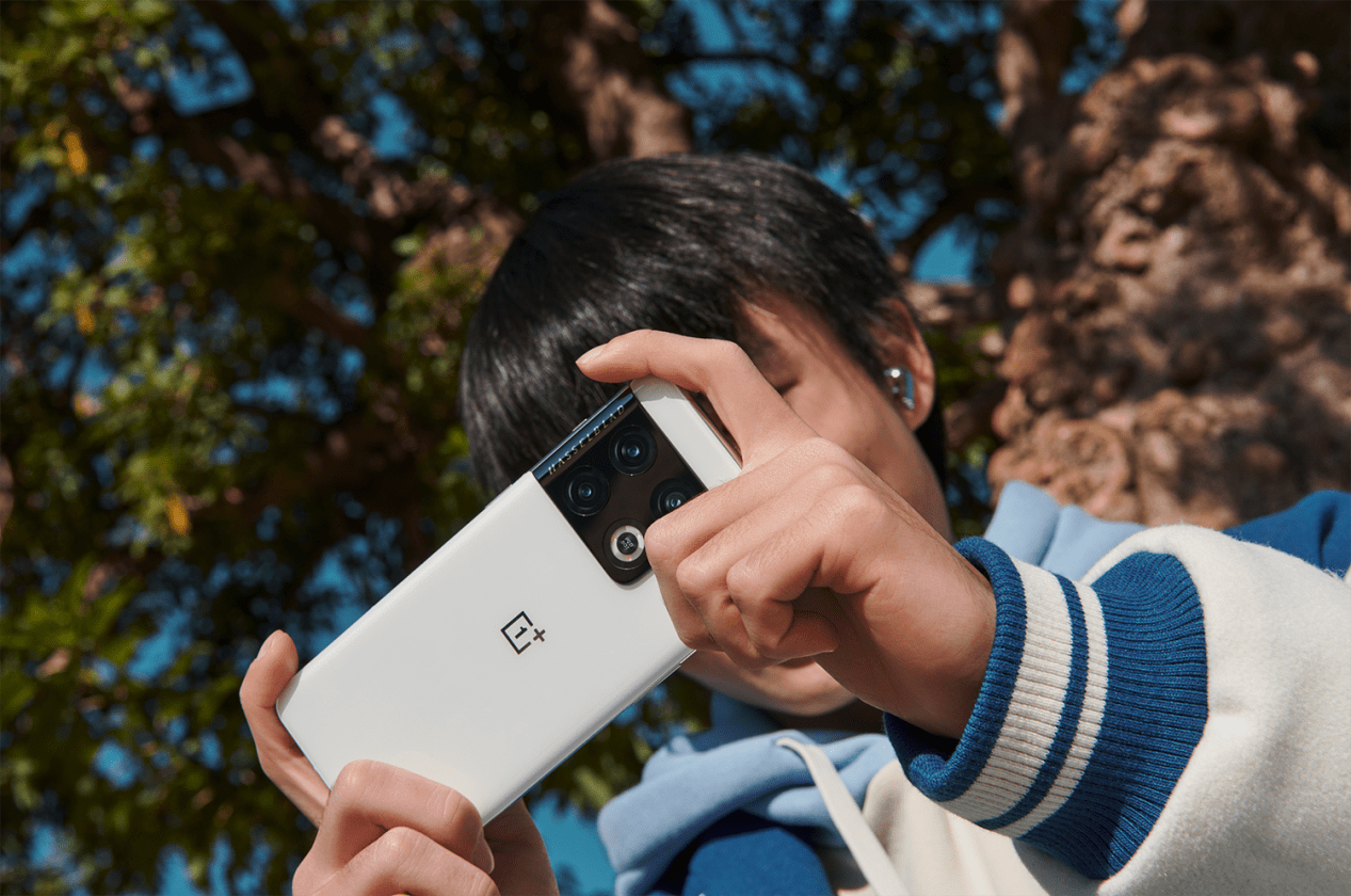 5799 元,一加 10 Pro 胖达白 512GB 至尊版正式发布