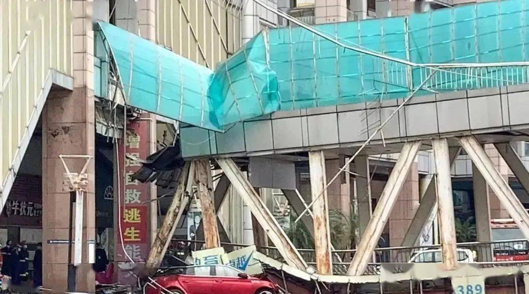 东莞桥头建筑事故图片