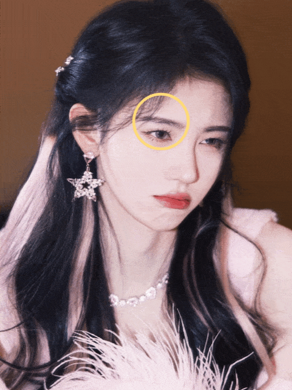 对比鞠婧祎又“换头”了？这前后差别也太大了吧！