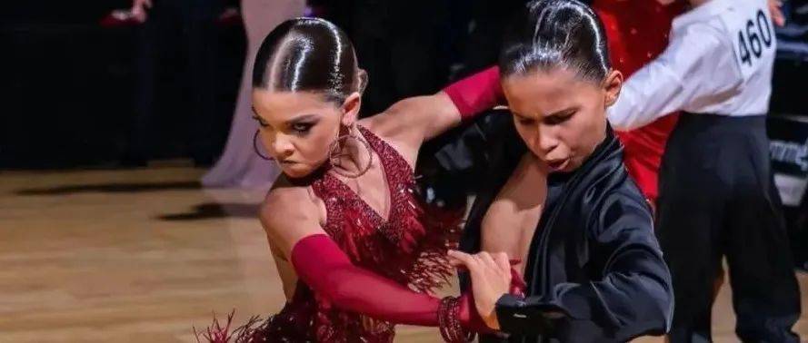 选择成为一名舞蹈生， 不是因为「不得已」，而是坚定的热爱_dancer_选择了_idol