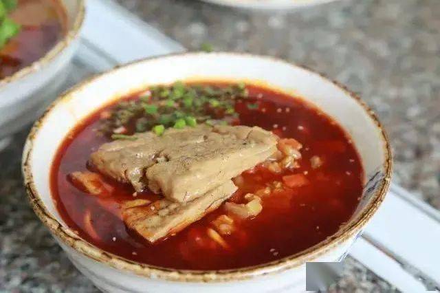 大开除此之外还有土灶锅巴,辣椒炒蒲包干子琴鱼蒸蛋,红豆酒酿茂林糊