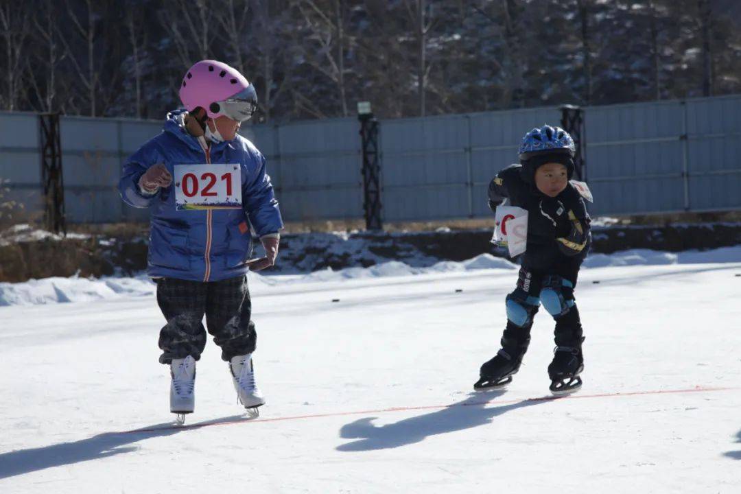 家长|为三亿人上冰雪贡献一份力——张国华和他的冰雪轮滑梦