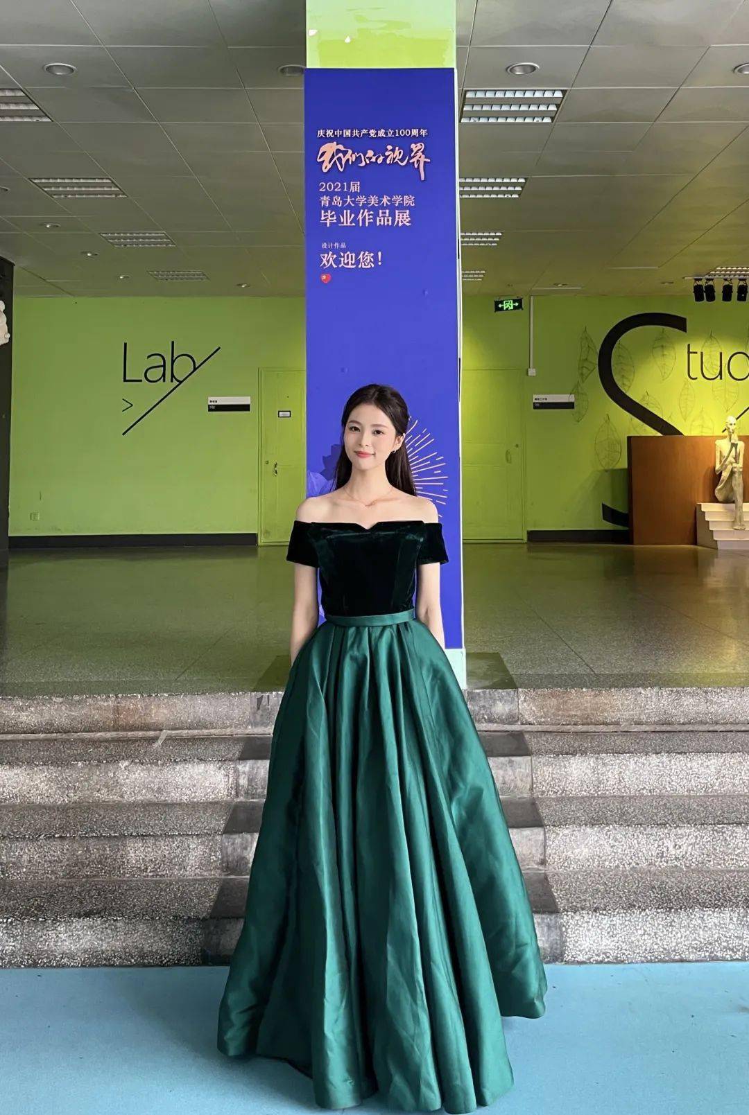 毕业典礼上唱星辰大海火了的小姐姐依然坚定音乐之路