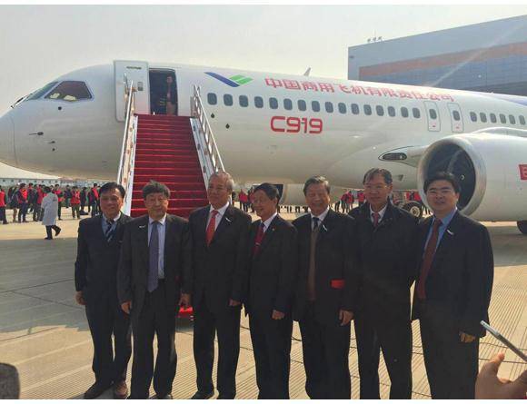 这位给战斗机造“心脏”的87岁院士，心脏里有他研究了一辈子的钛合金