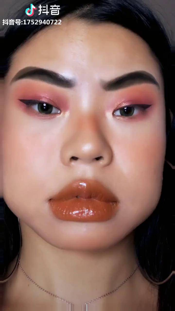 这大嘴唇子 真好看～我嘴真长这样就完美了_嘴唇