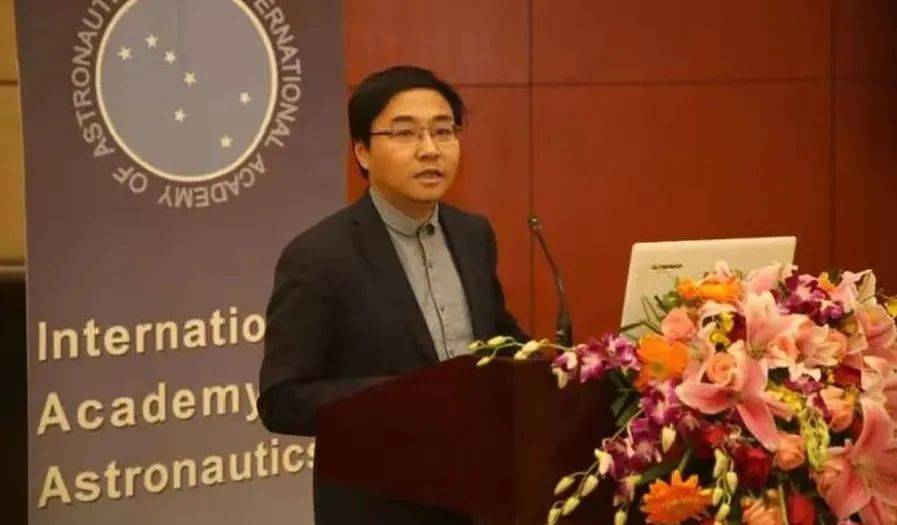 人物名片是咱靖江人宋征宇长征八号运载火箭总设计师值得骄傲的是首战