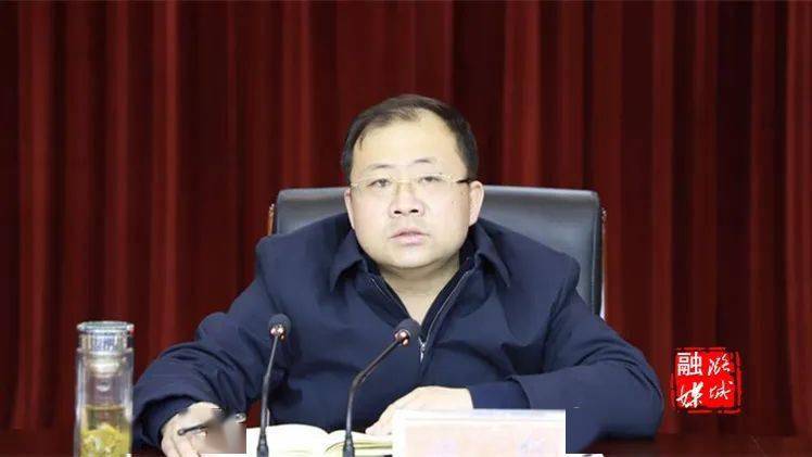 会上,杜进才就当前疫情防控重点工作进行了安排;区卫健局负责人通报了