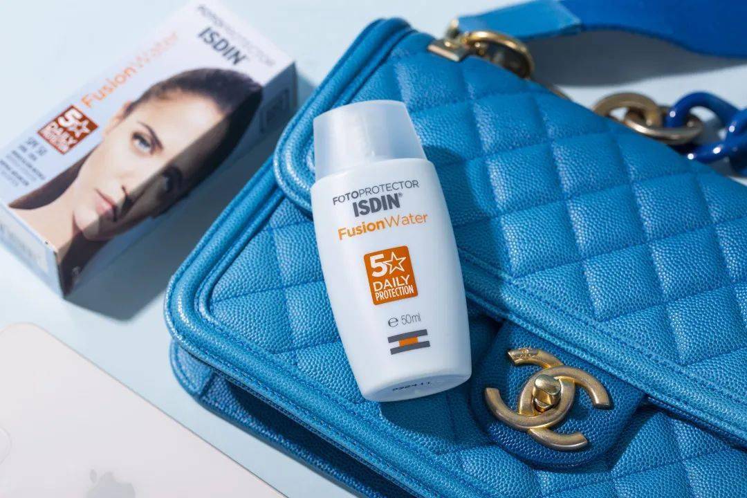 品牌防晒“金钟罩”非TA莫属!火爆西班牙47年,轻薄似水,0酒精0负担!