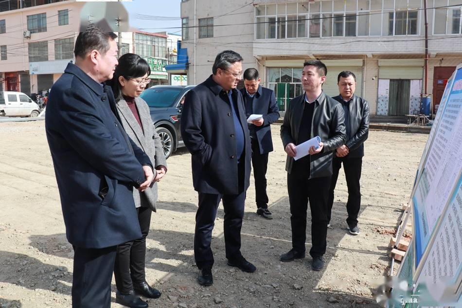 周济调研秦安县乡镇项目建设和产业发展等工作