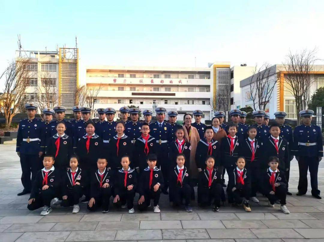 消防 :永安小学,永远平安的消防课_楚雄州_救援_校园