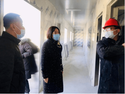 市卫生健康委党组书记主任张进霜对唐山市市级核酸检测基地施工建设