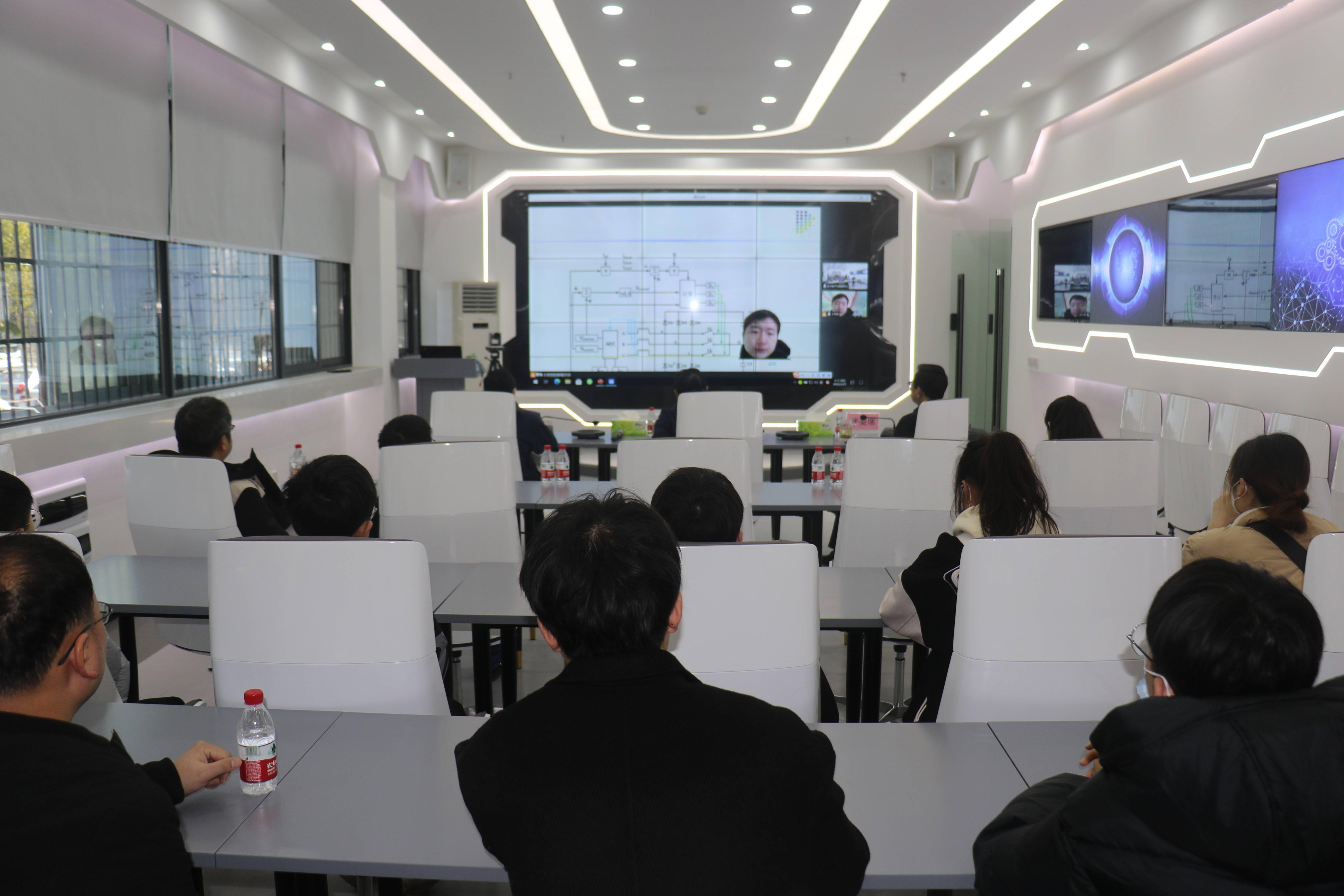 科技创新大赛作品制作视频 f4d3629a5bcb428db613191e2215f97f.jpeg