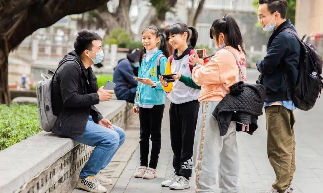 跟著獲獎記者去跑腿沉浸式體驗媒體職業在樂學中打卡廣州廣州日報融