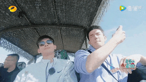 今天,mistine官宣了吴磊为mistine防晒代言人!这下终于可以get同款