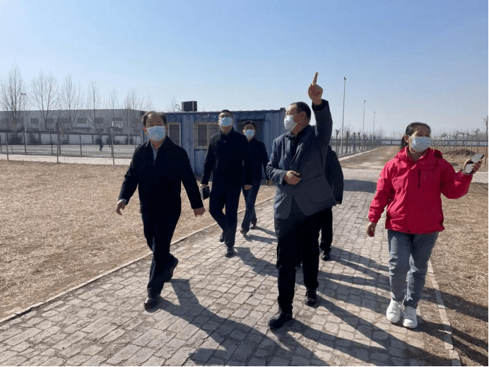 关怀备至促发展 砥砺前行谱新篇——平原县教体局领导莅临我校指导