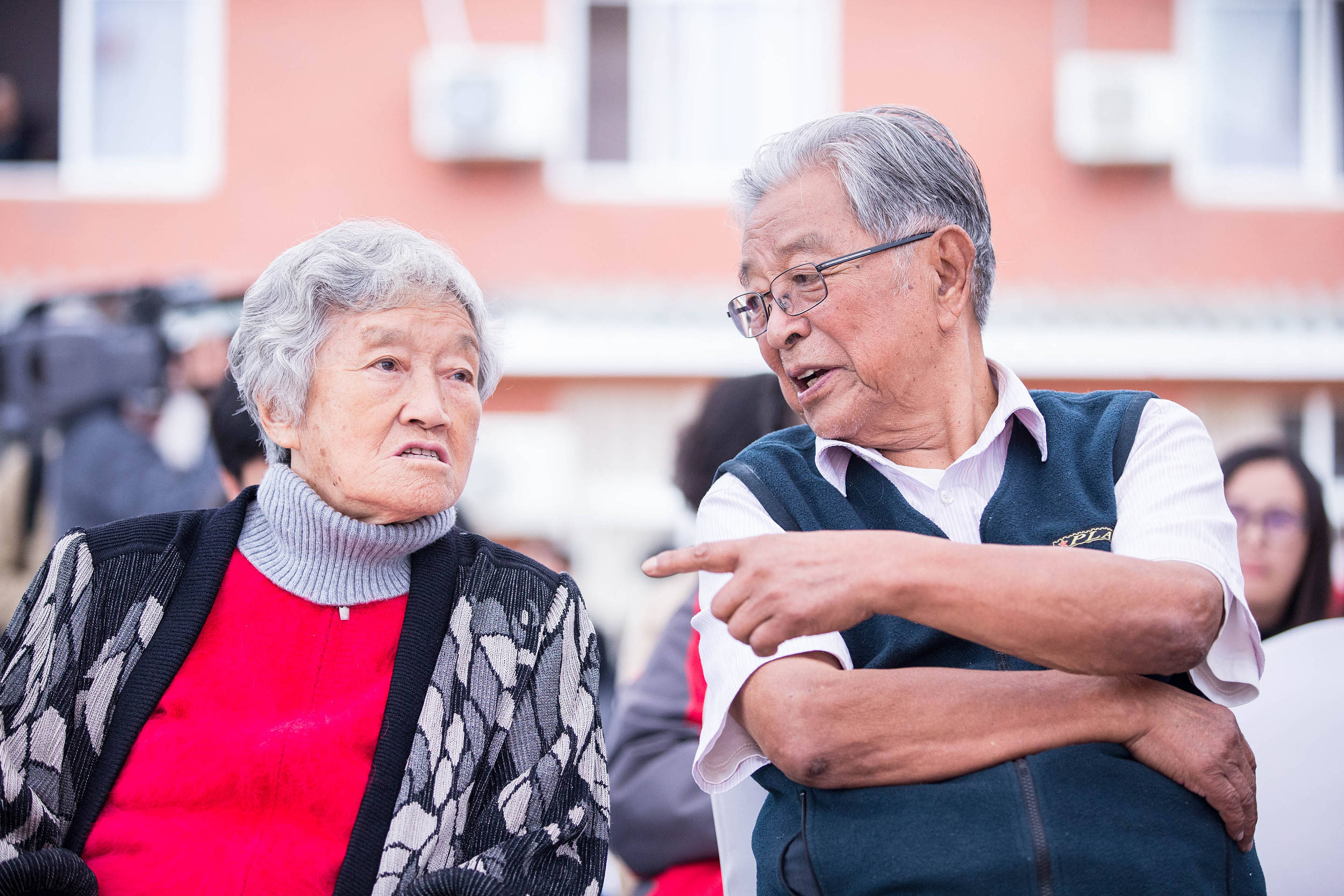 乾了這碗勵志酒褚時健去世3年90歲遺孀想問鼎酒王茅臺教父站臺