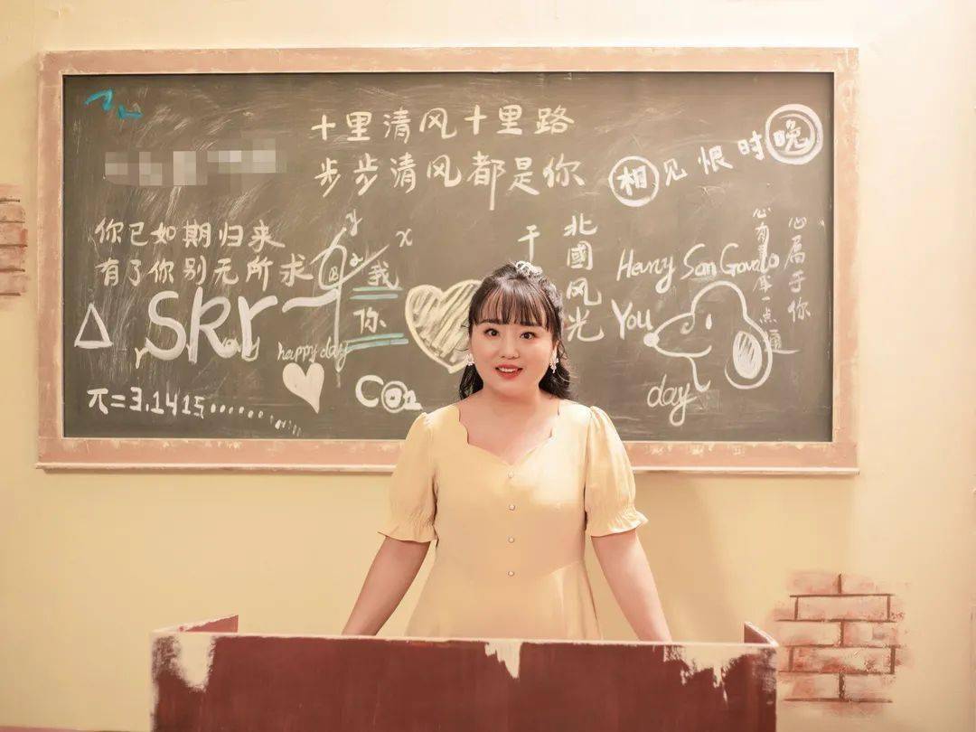 队伍前列作为一名党员教师但却是孩子们灵魂的工程师张琴辉老师认为幼