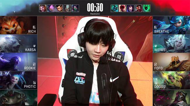 Uzi|LOL-LPL：Rookie超越Uzi荣膺LPL击杀王，V5让一追二BLG重返榜首