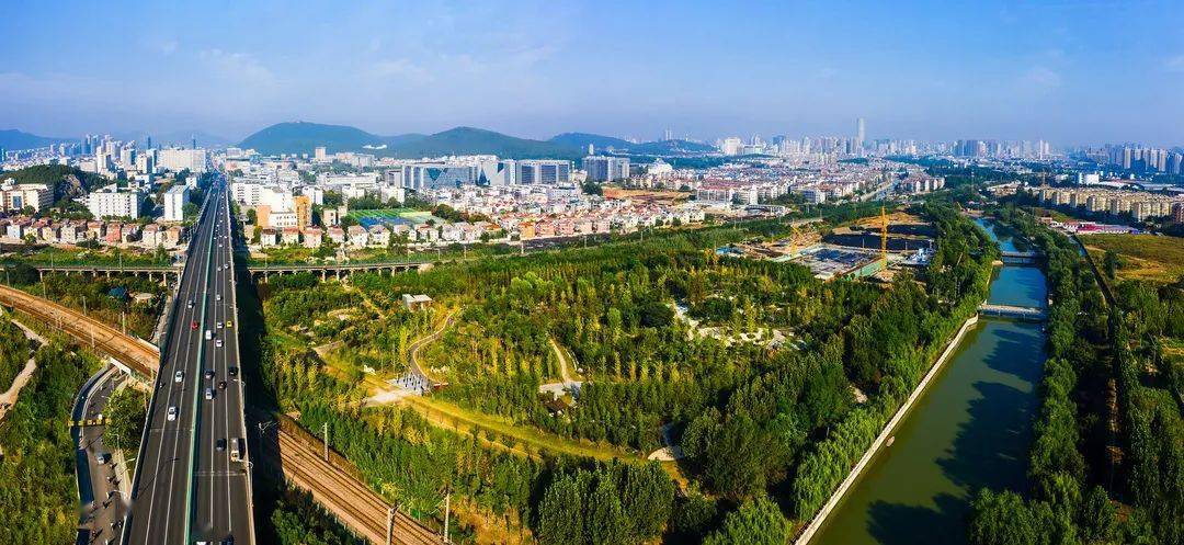 泉山区信息化网站建设优势_(信息化建设特色亮点和意见建议)