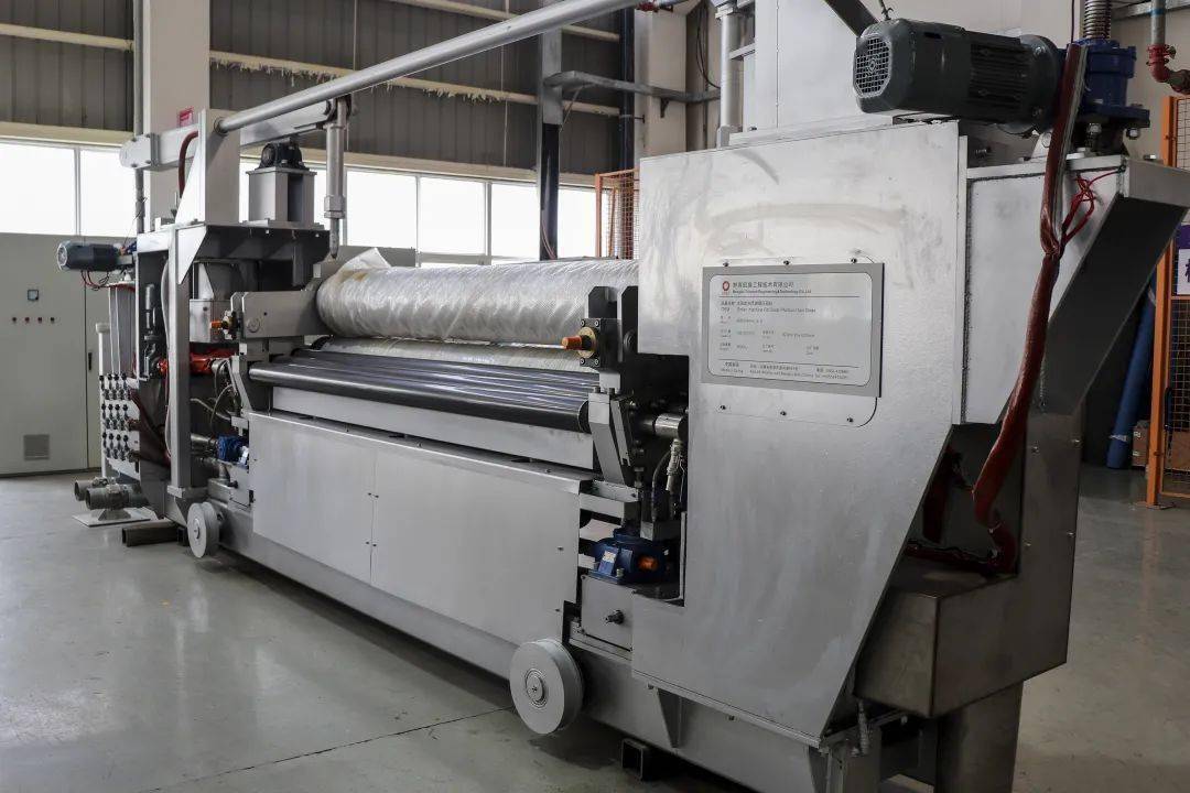 以创新成就梦想的安徽工匠夏鹏华_玻璃_生产_蚌埠