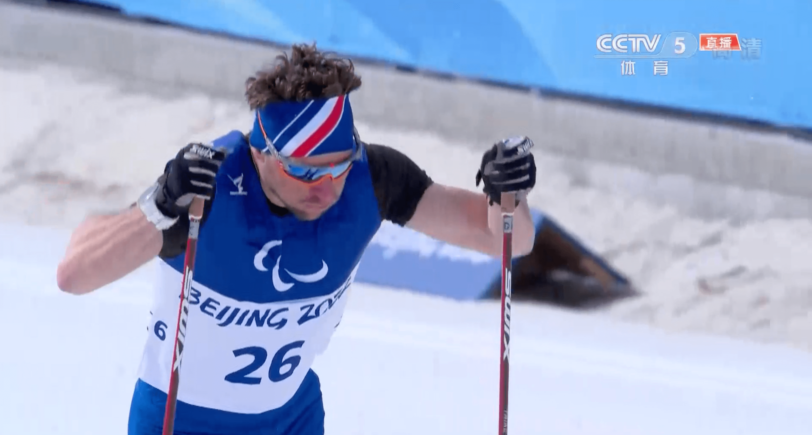 越野|法国选手获得越野滑雪男子短距离（自由技术）站姿组金牌