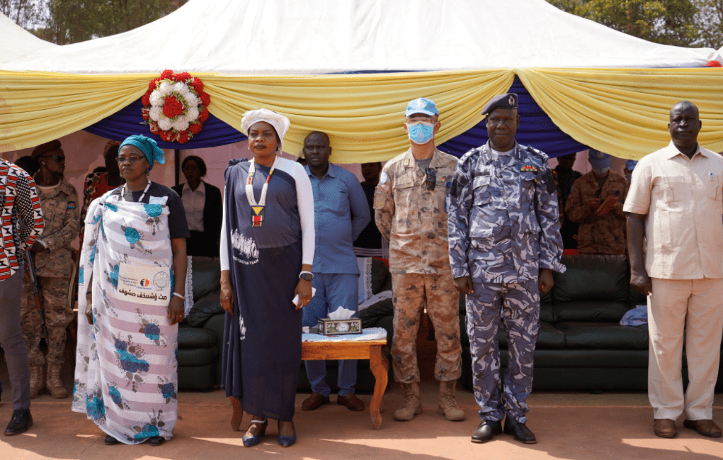 中国第12批赴南苏丹(瓦乌)维和工兵分队参加妇女节庆祝活动_仪式_传统
